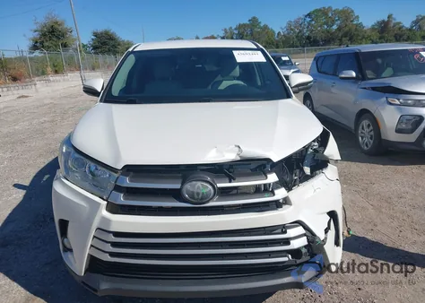 2018 Toyota Highlander Le Plus из США, поврежденный, VIN 5TDZZRFH1JS256189